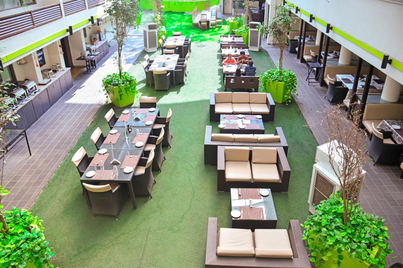 Citrus Hotel Lonavala Exterior foto